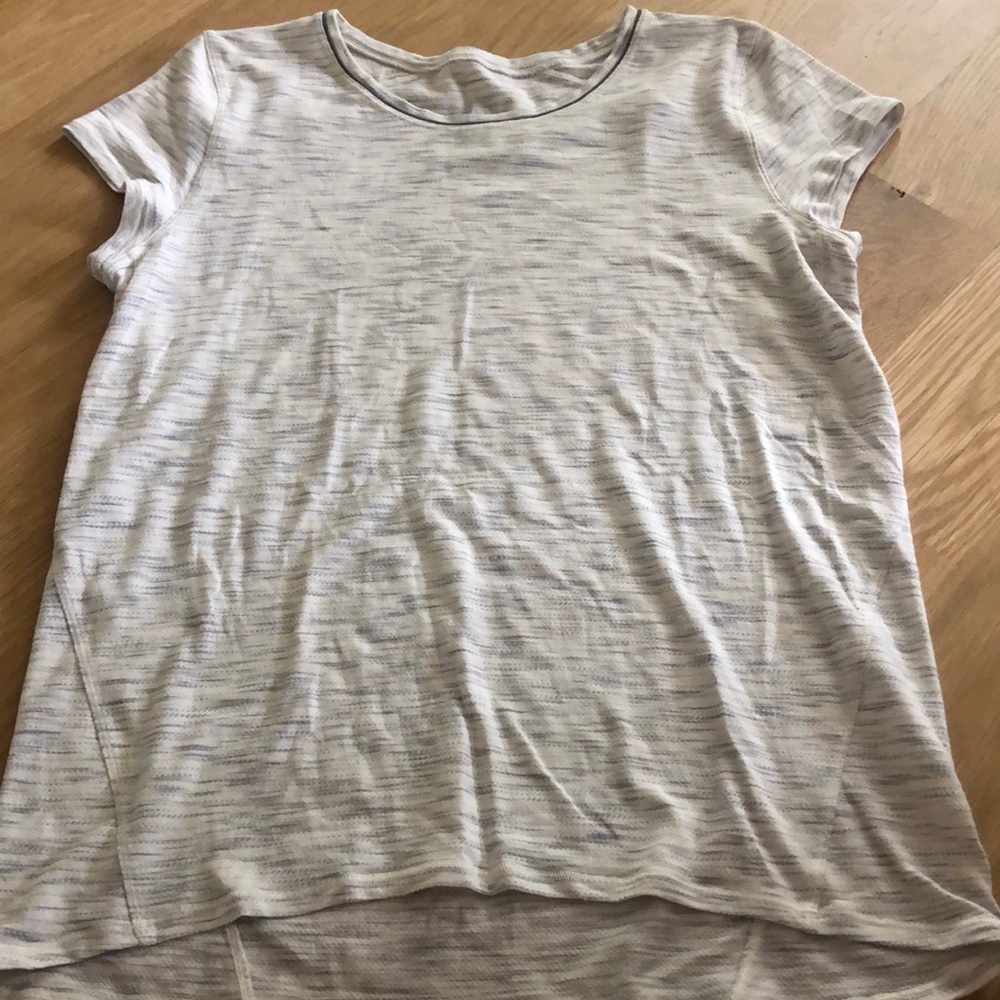 Lululemon top